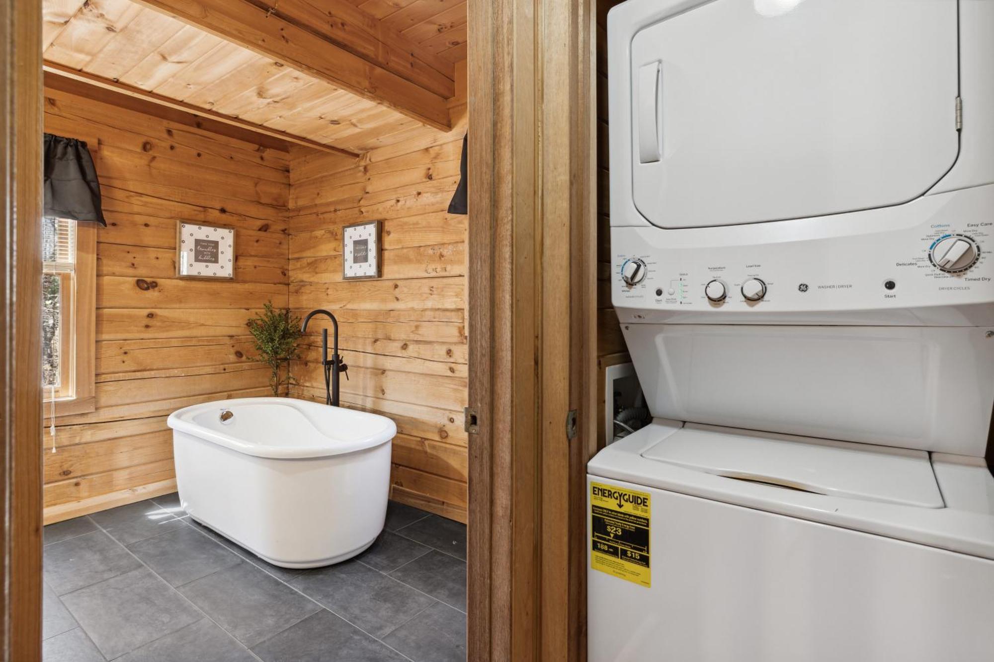 Cozy Family Friendly Cabin With Hot Tub, Near Gatlinburg, Pigeon Forge, Dollywood เซอเวียร์วีล ภายนอก รูปภาพ