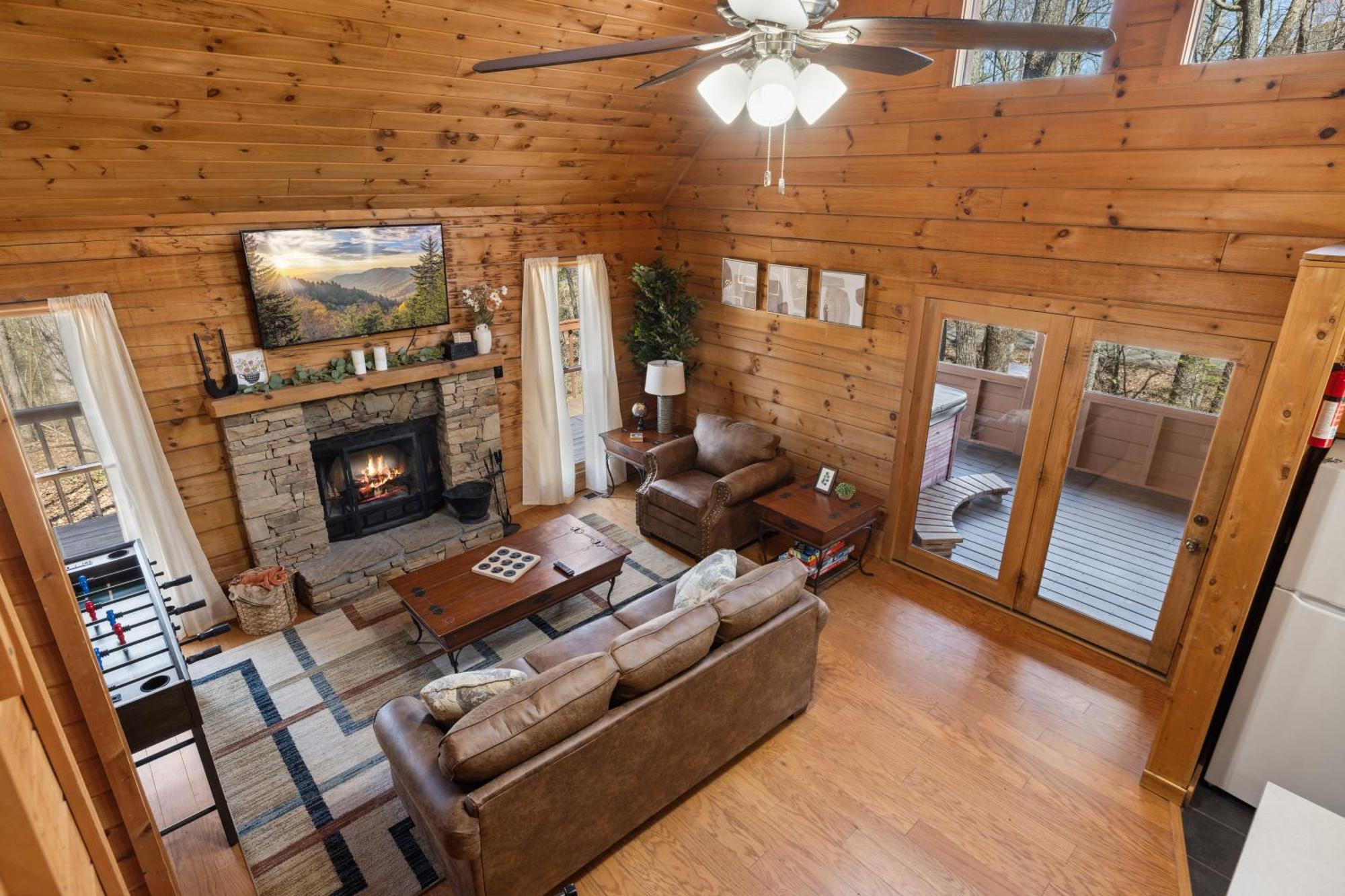 Cozy Family Friendly Cabin With Hot Tub, Near Gatlinburg, Pigeon Forge, Dollywood เซอเวียร์วีล ภายนอก รูปภาพ